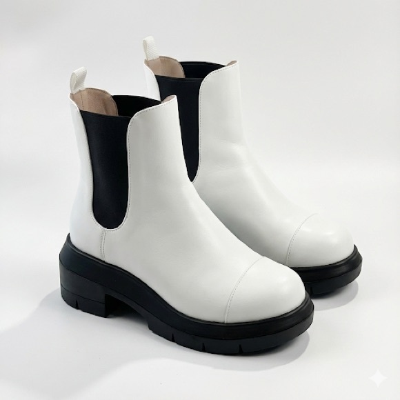 Stuart Weitzman Shoes - Stuart Weitzman Lug Sole Chelsea Boots White Leather Size 8